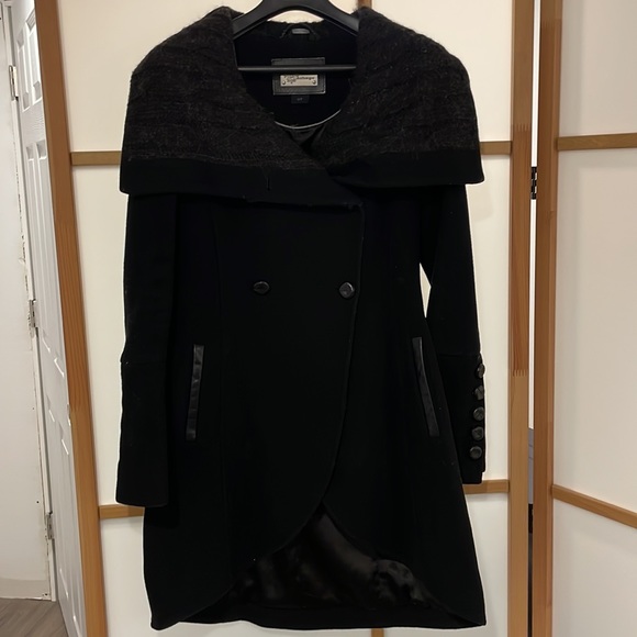 Mackage black coat - Picture 6 of 6